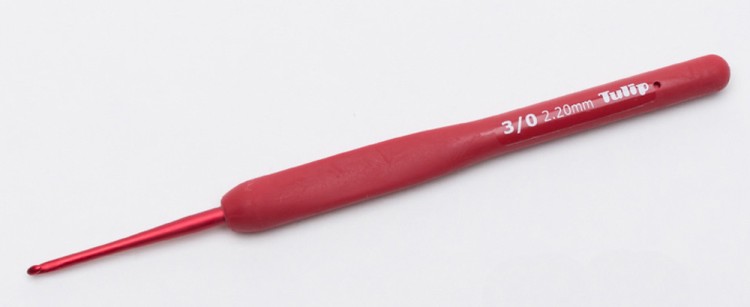 Tulip Крючок для вязания с ручкой "ETIMO Red"