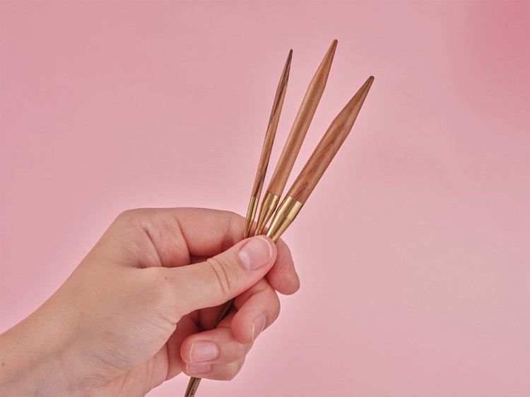 Addi 574-7 Спицы круговые из оливкового дерева, 80 см