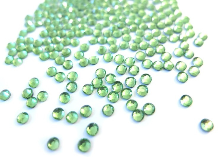 Glitter Glamour 500.725 Стразы перидот (Peridot)