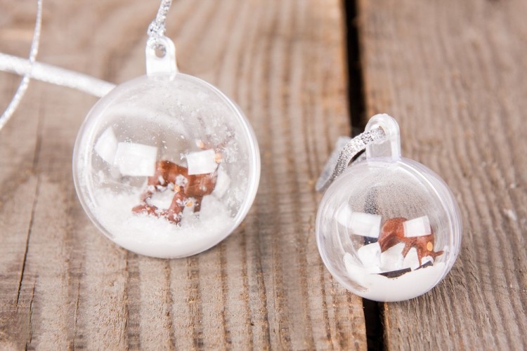 Rayher 46319000 Набор декоративных элементов "Олени"