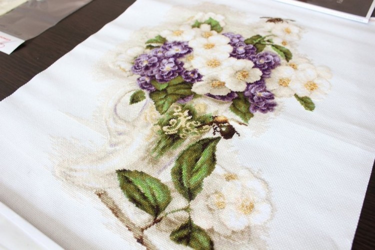 Luca-S G512 Цветы жасмина