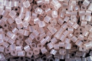 TOHO бисер Cube 1.5 мм-15/0 цвет 0011F