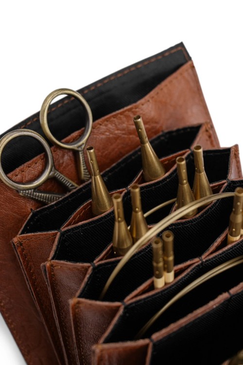 Muud QB-4446R1/Rich Brown Органайзер для спиц "Betina"