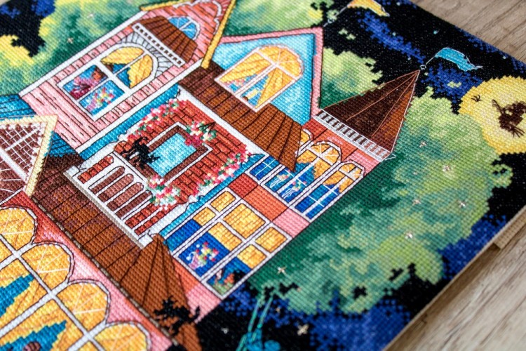 Набор для вышивания LetiStitch 937 Fairy tale house (Сказочный домик)