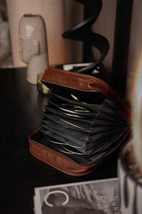 Muud QB-4201R2/Rich Brown Органайзер для спиц "Voss"