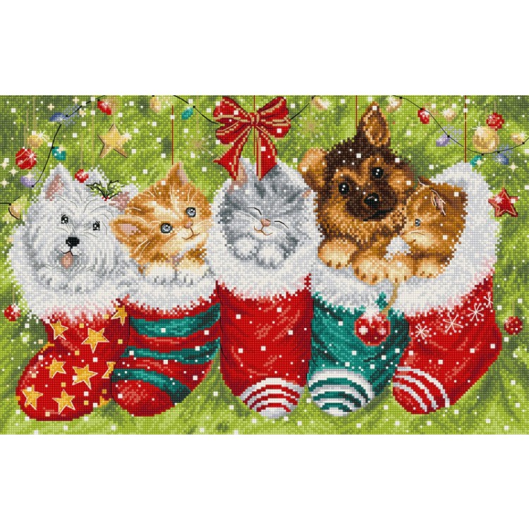 Набор для вышивания LetiStitch L9940 Dogs and Cats in Stockings (Собаки и кошки в чулках)