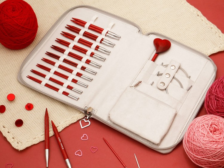 KnitPro 20698 Эксклюзивный подарочный набор съемных спиц "Amore", длина 13 см KnitPro 20698 Эксклюзивный подарочный набор съемных спиц "Amore", длина 13 см