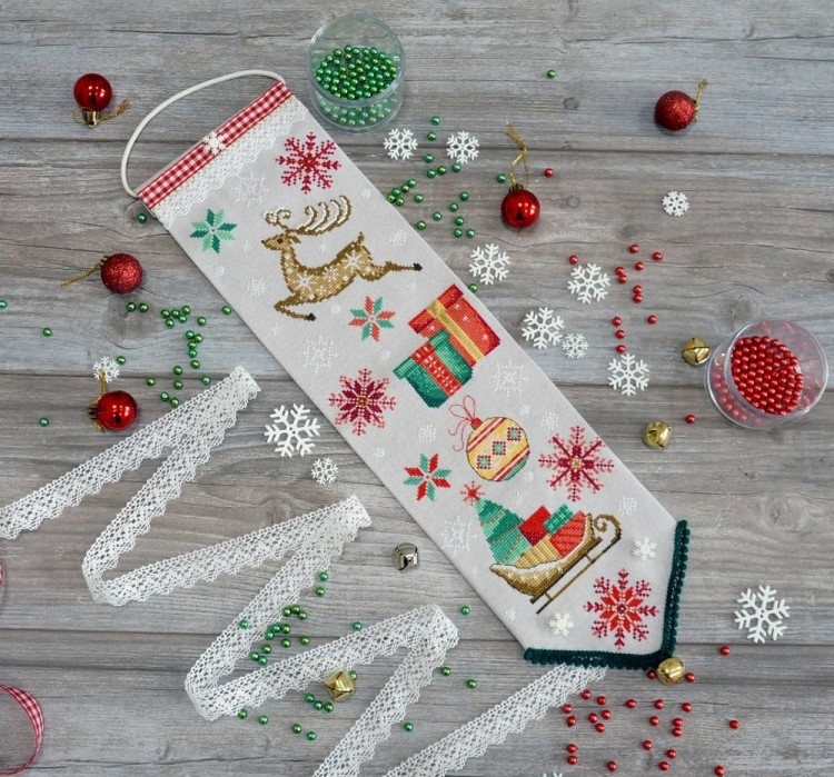 Марья Искусница 21.003.11 Вымпел "Зимнее новогоднее"