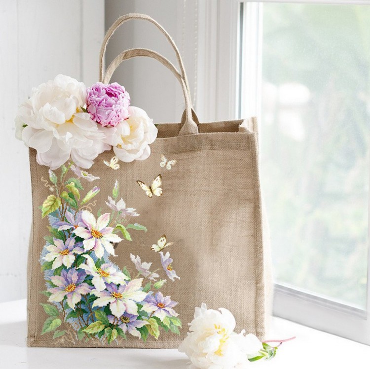 Набор для вышивания Чудесная игла 100-062 Клематисы