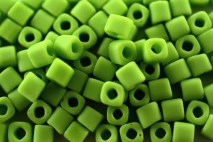 TOHO бисер Cube 1.5 мм-15/0 цвет 0044F