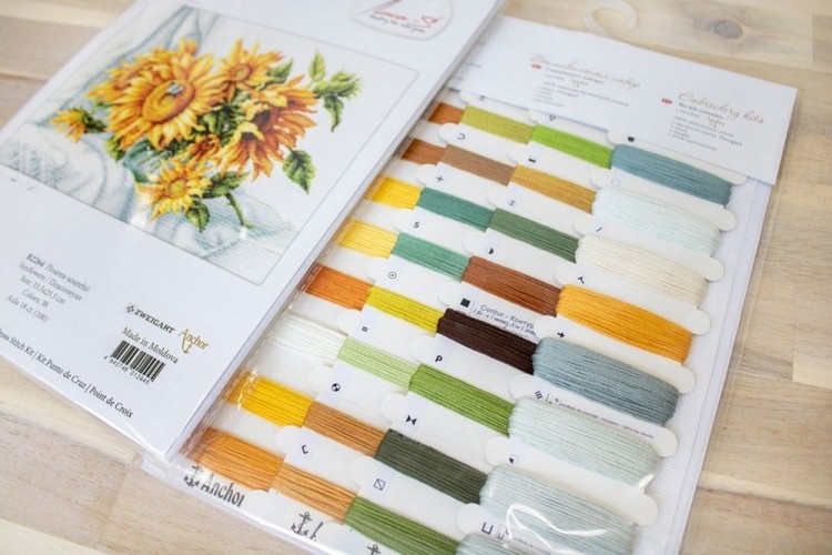 Luca-S B2264 Подсолнухи