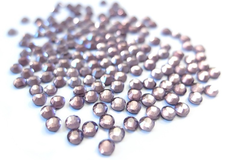 Glitter Glamour 500.716 Стразы светлый аметист (Light Amethyst)