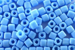 TOHO бисер Cube 4 мм-6/0 цвет 0043